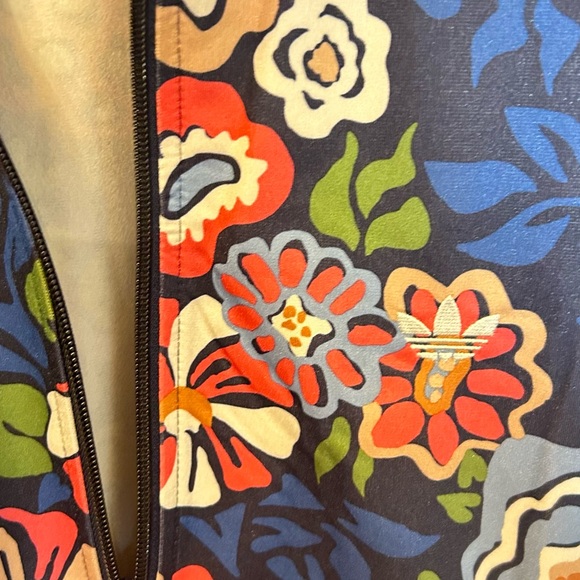 Adidas x Liberty of London fun floral track jacket - Picture 4 of 5